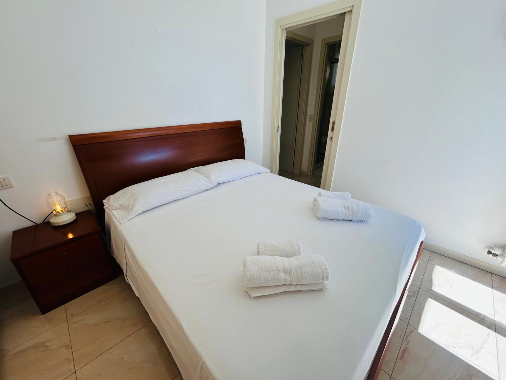 Damiano Chiesa Flexrent - Abissinia Apartment Riccione Bagian luar foto